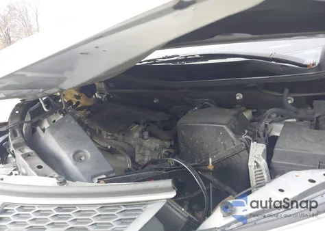 2013 Toyota Rav4 Xle z USA, uszkodzony, nr VIN 2T3RFREVXDW123689